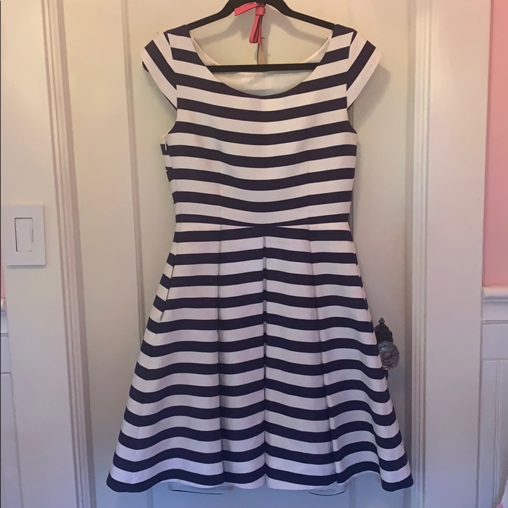 Kate Spade striped dress with pink belt - Picture 2 of 3